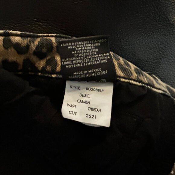 Black Orchard Carmen Cheetah Print Jeans - Picture 11 of 11